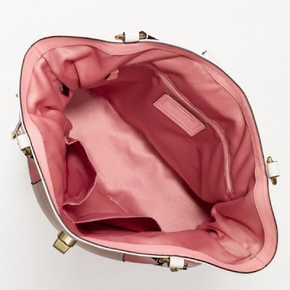 RARE NWOT COACH 19576 AUDREY MOTIF CANVAS
SEASHELL MEDIUM CINCHED TOTE - Picture 2 of 11